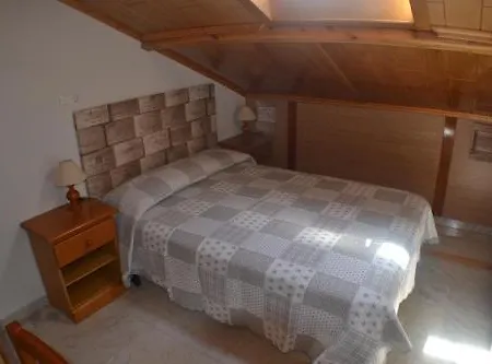 Casa Maria Pensión *
